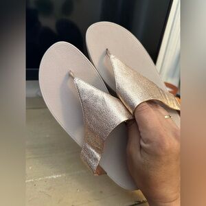 Elegant Rose Gold Women's Sandals size 9